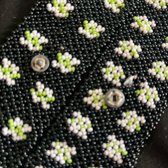 All beaded Black, white and green vintage micro hand beaded belt. - Picture 6 of 13